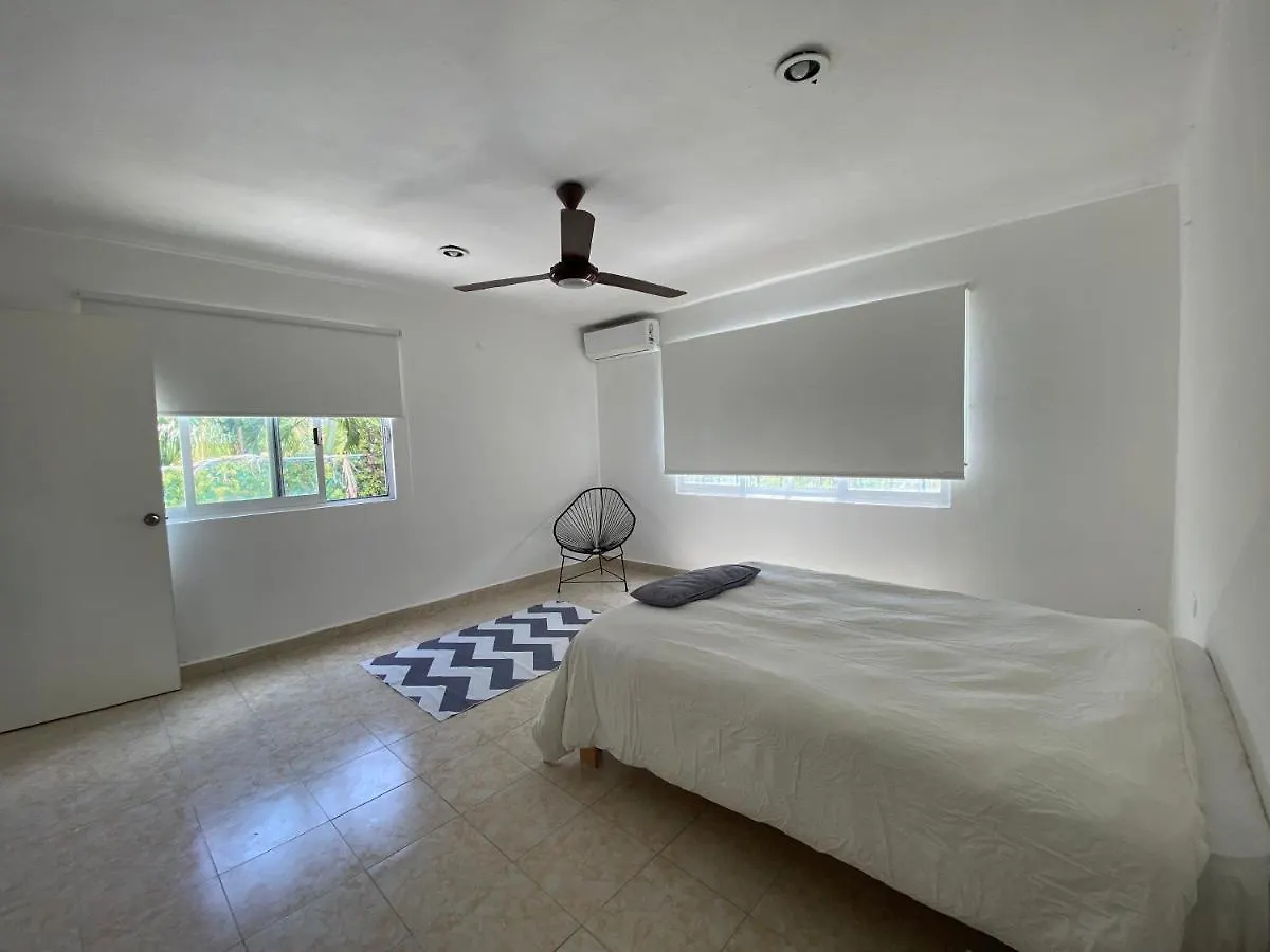 The Hostal Inn Playa del Carmen Guest house