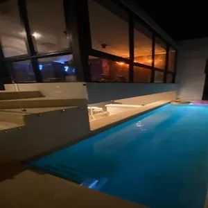 4* Hotel Autentico Vertical