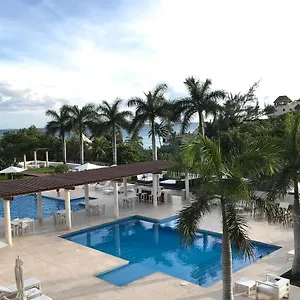 3* Aparthotel Magia Beachside
